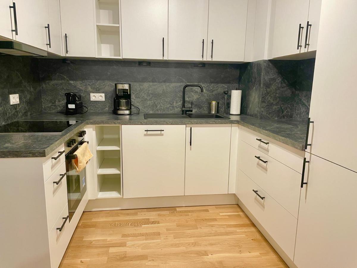 80 M2 - Terrace - Free Parking Lägenhet Wien Exteriör bild